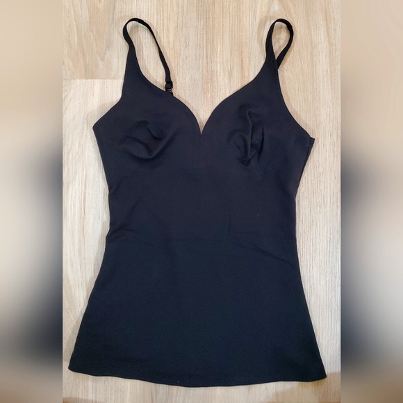 Dkny Other - DKNY Black Tanktop Shapewear Small